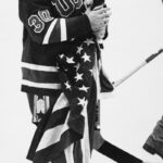 Jim_Craig_holding_flag